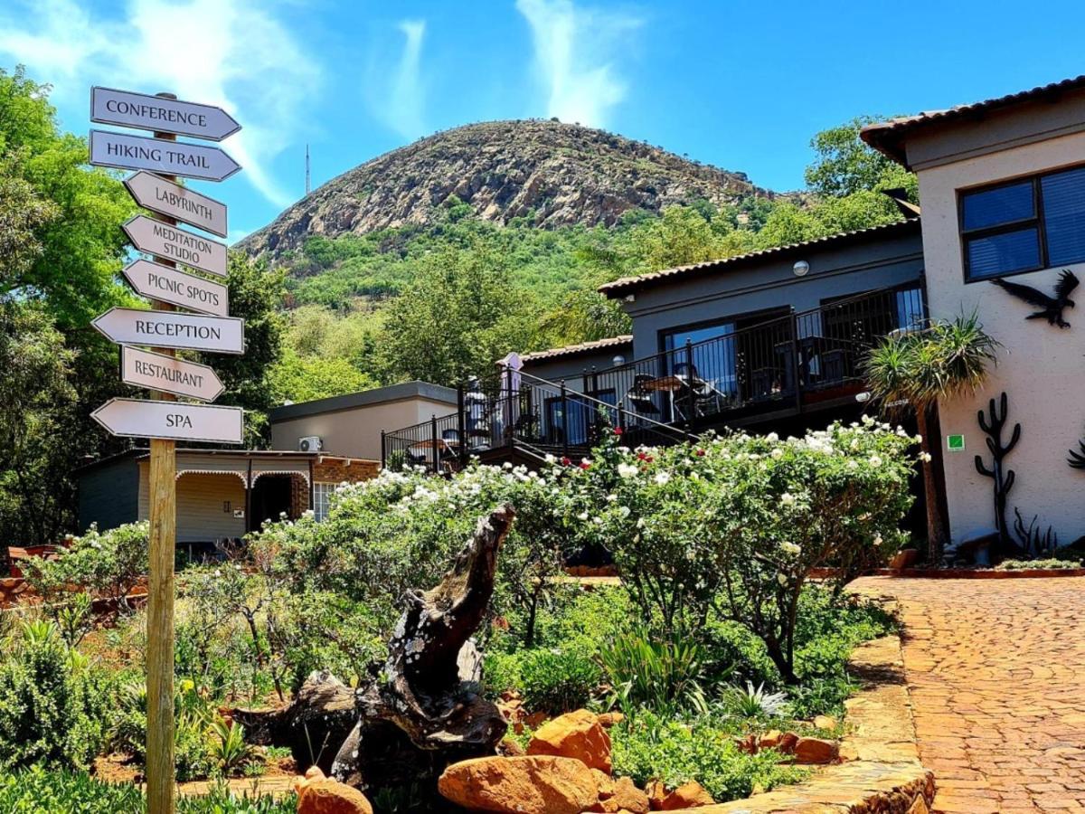 Magalies Mountain Lodge And Spa Hartbeespoort Exteriör bild
