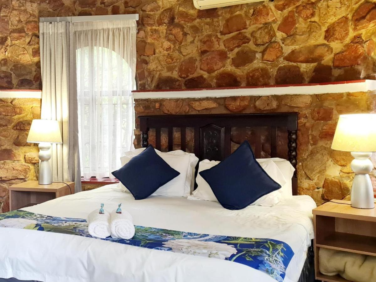 Magalies Mountain Lodge And Spa Hartbeespoort Exteriör bild